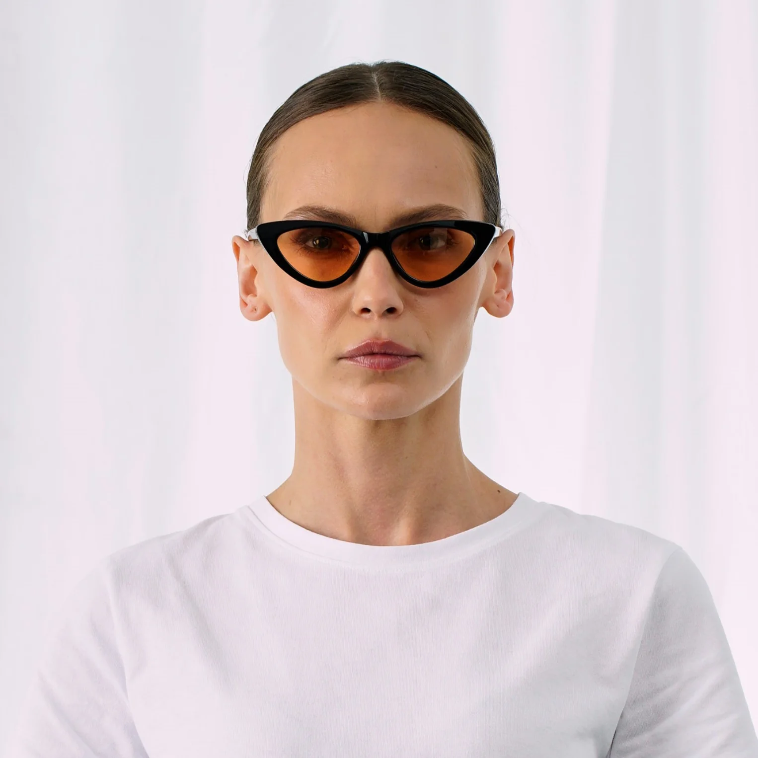 BELLA - Image 3