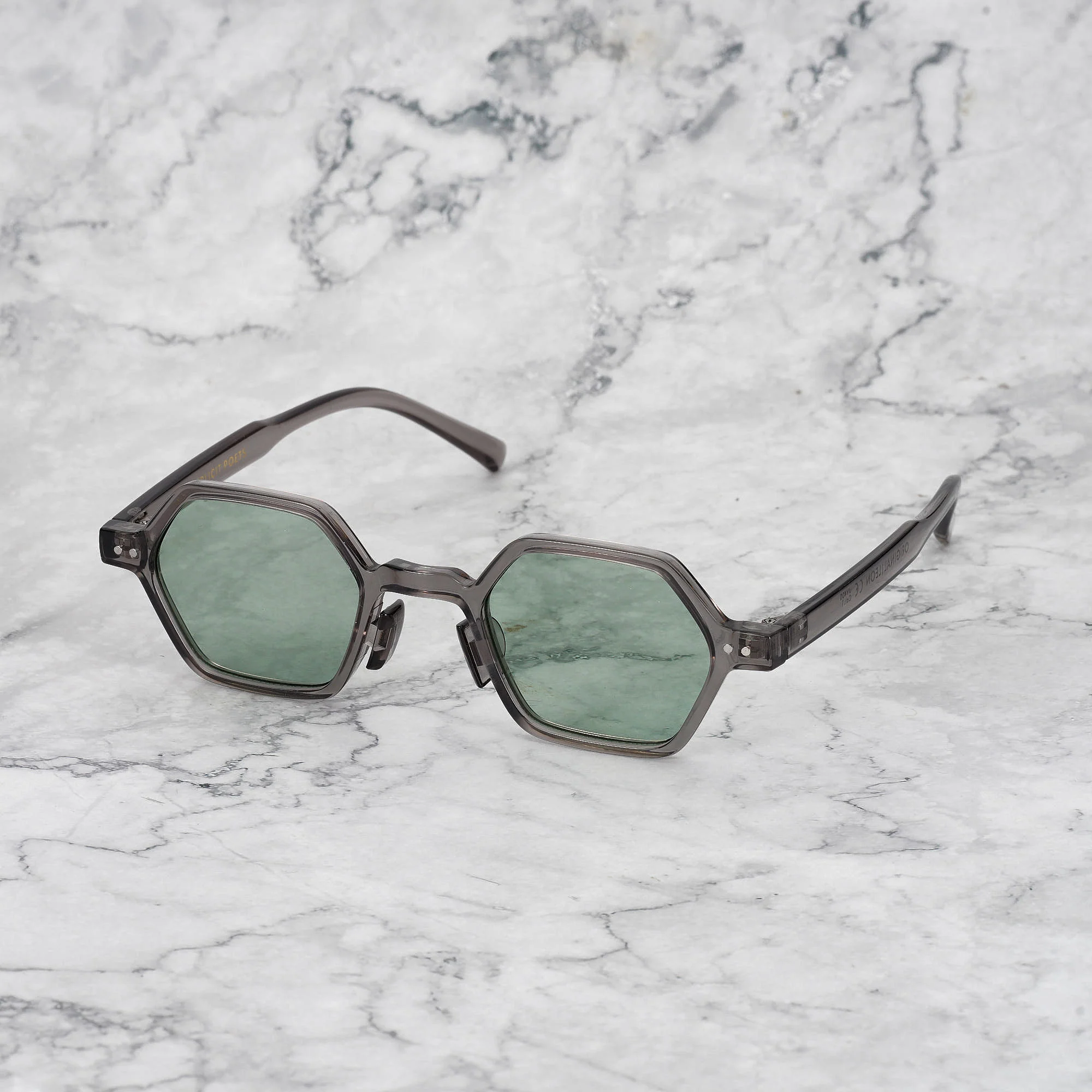 LEON - Image 10